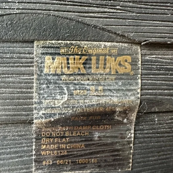 Cozy MukLuk booties size 9.5 - Picture 8 of 8